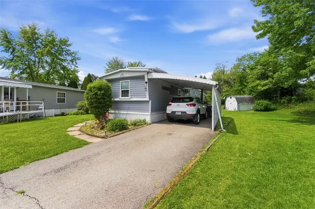 213 North Ct gallery image 2