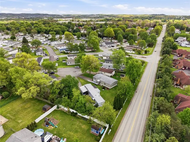 213 North Ct gallery image 3