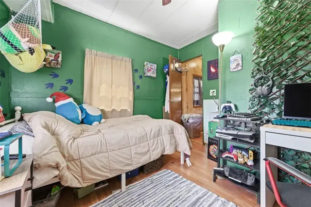 213 North Ct gallery image 20