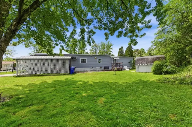 213 North Ct gallery image 28