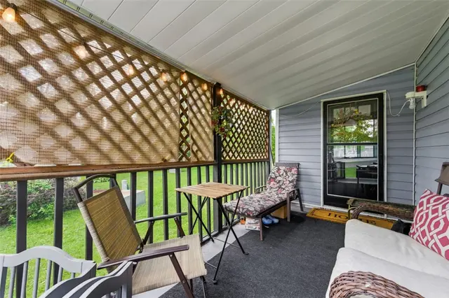 213 North Ct gallery image 30