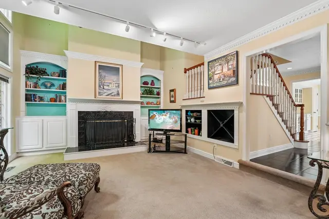 2135 S Huntington COURT S gallery image 7