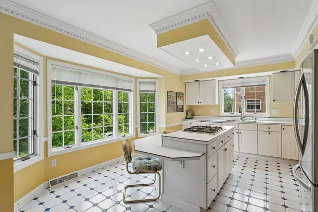 2135 S Huntington COURT S gallery image 10