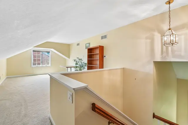 2135 S Huntington COURT S gallery image 27