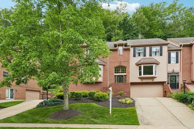 2135 S Huntington COURT S gallery image 29
