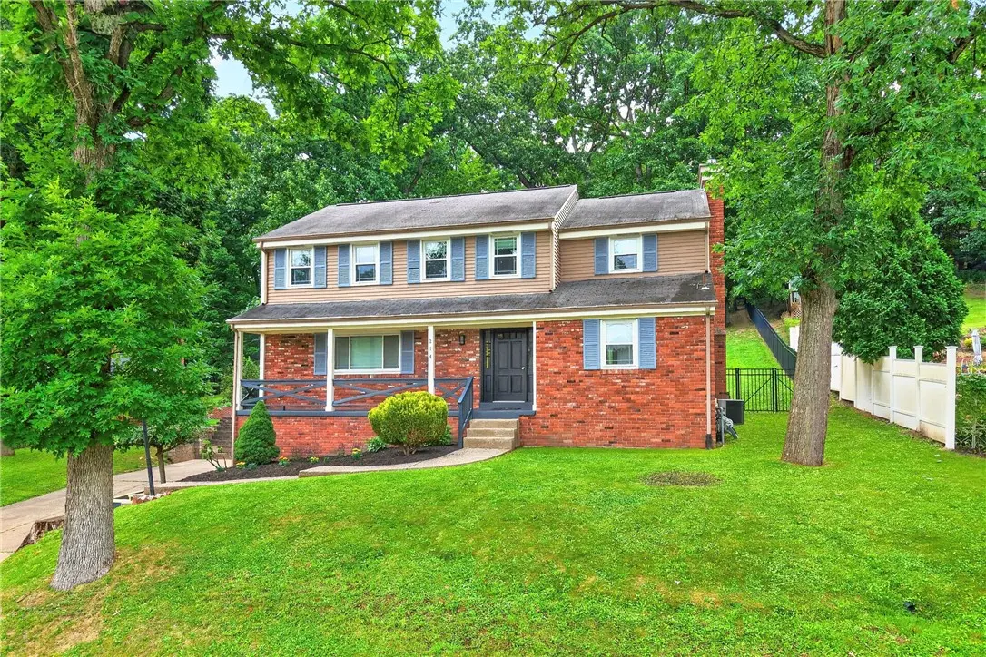 214 Dombey Dr