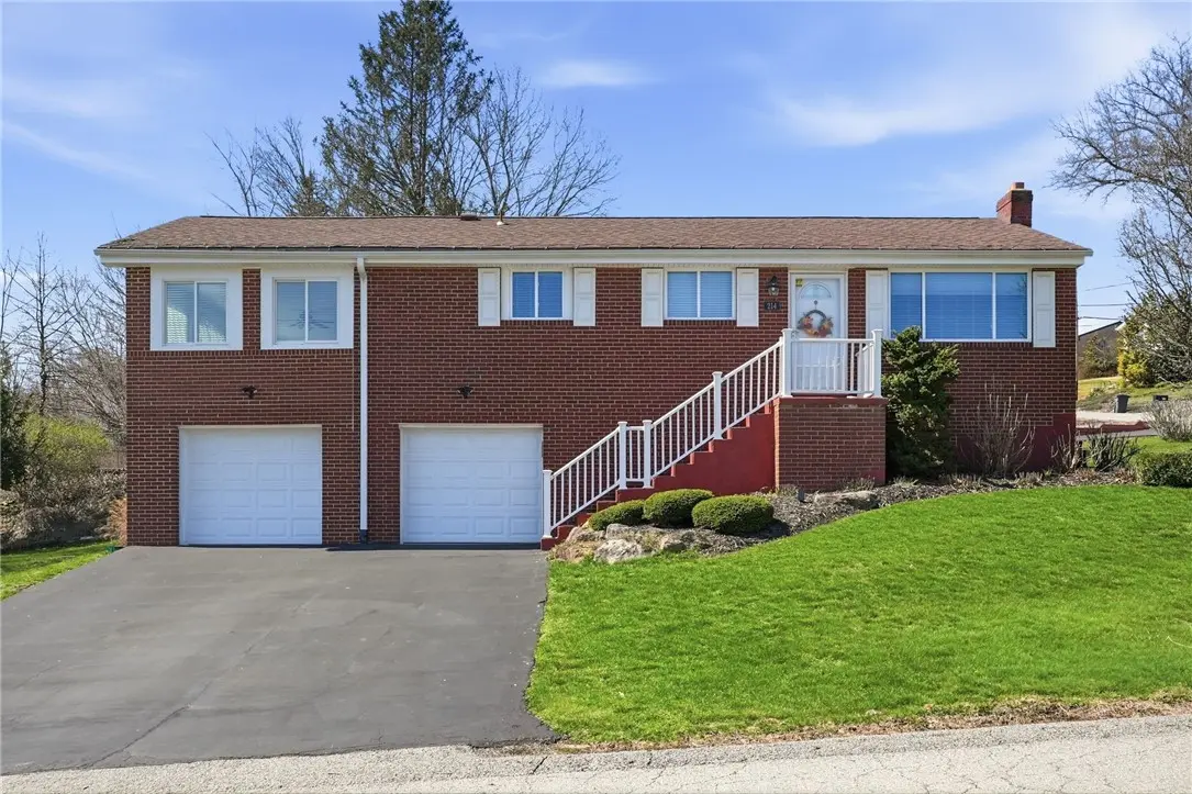 214 Governor Dr