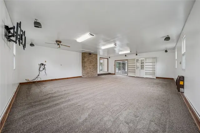 214 Ridgeview Dr gallery image 19