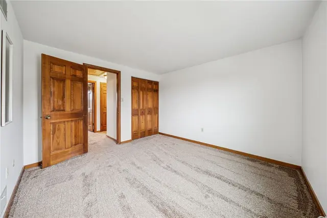 214 Ridgeview Dr gallery image 31