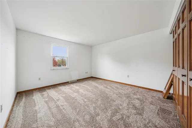 214 Ridgeview Dr gallery image 34