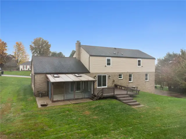 214 Ridgeview Dr gallery image 37