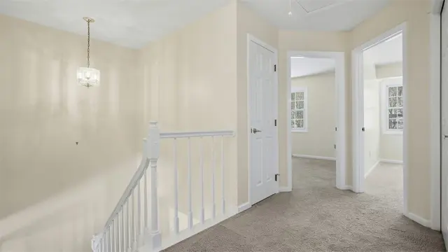 2147 Huntington Court S gallery image 22