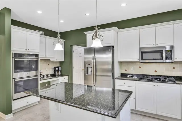 215 Gate Dancer Dr gallery image 9