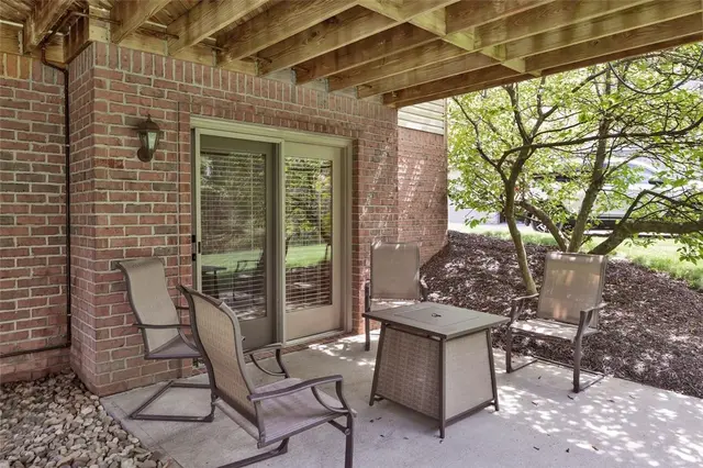 215 Gate Dancer Dr gallery image 21