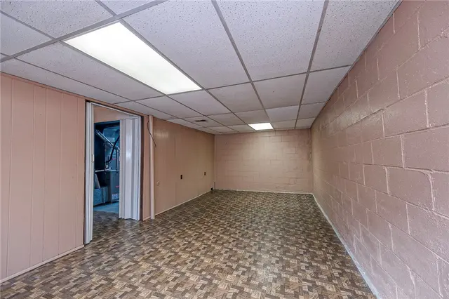 215 Hillendale Rd gallery image 21