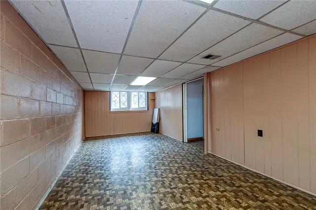 215 Hillendale Rd gallery image 22