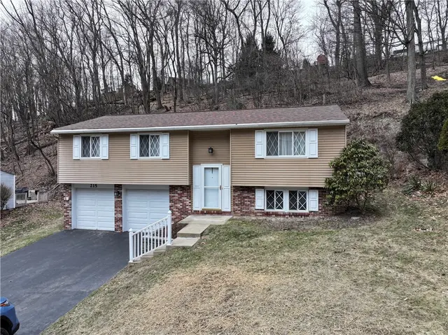 215 Hillendale Rd gallery image 27