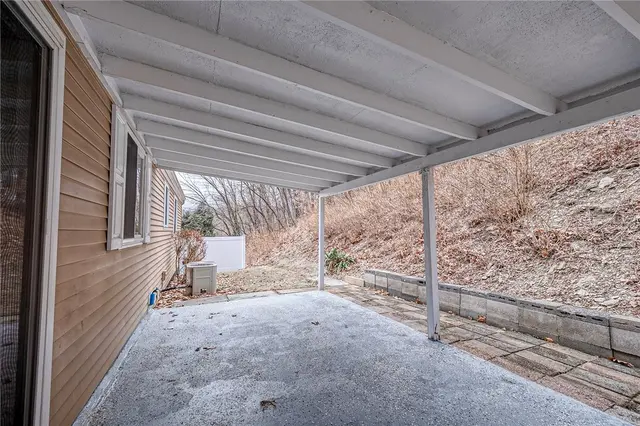 215 Hillendale Rd gallery image 29