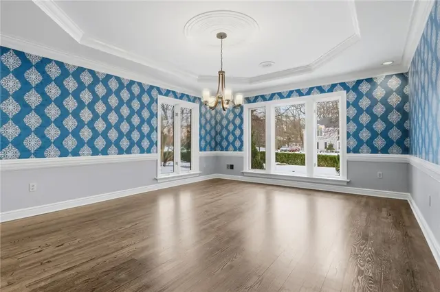 2155 S Villa Dr gallery image 34