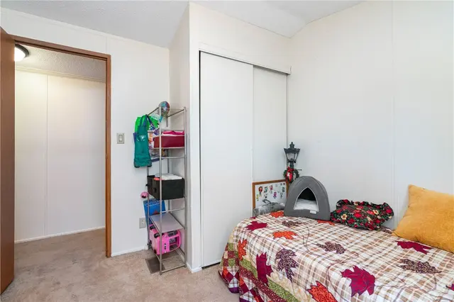 216 Blossom Ln gallery image 20