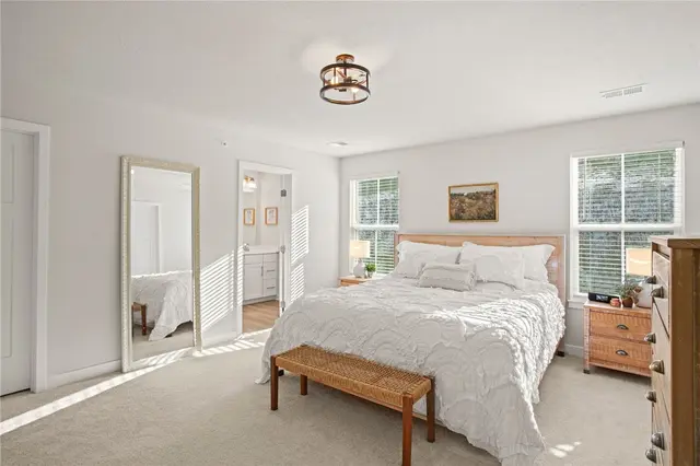216 Dana Dr gallery image 4