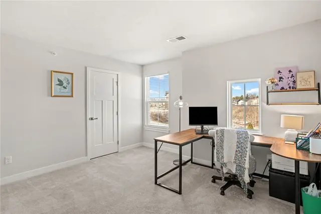 216 Dana Dr gallery image 32