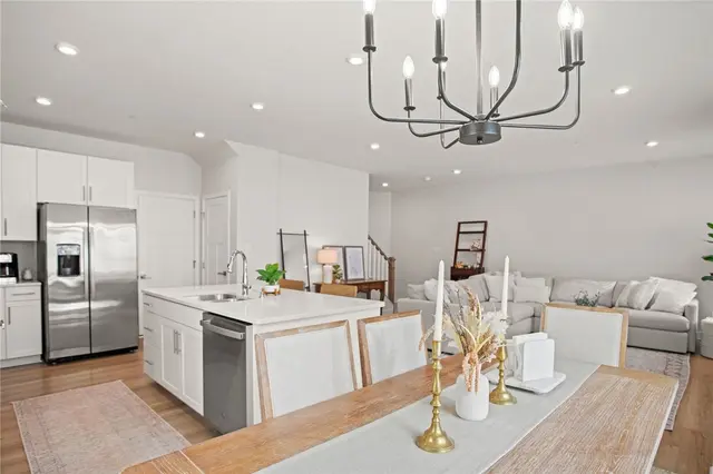 216 Dana Dr gallery image 34