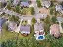 216 Dorsay Valley Drive gallery image 3