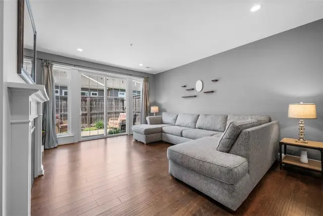 216 Foundation Dr