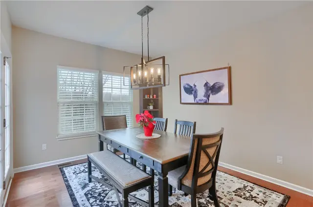 216 Overlook Dr gallery image 22