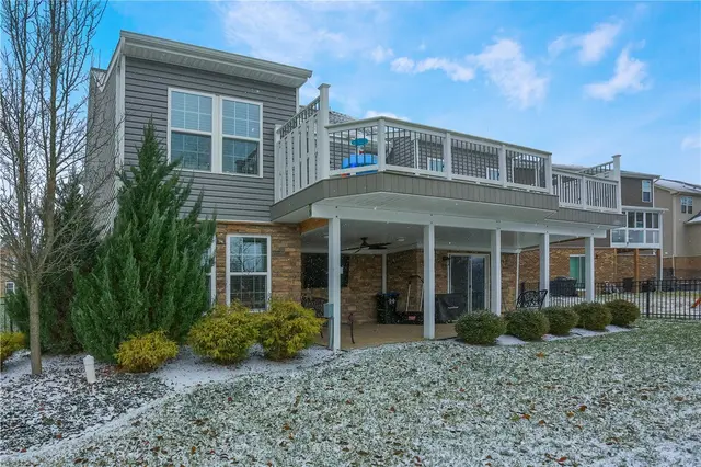 216 Overlook Dr gallery image 26