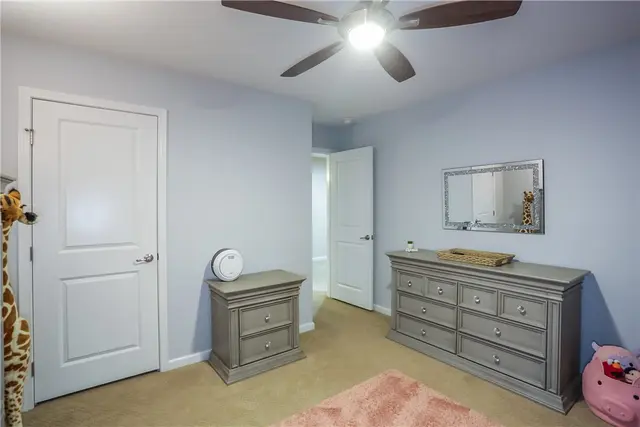 216 Overlook Dr gallery image 42