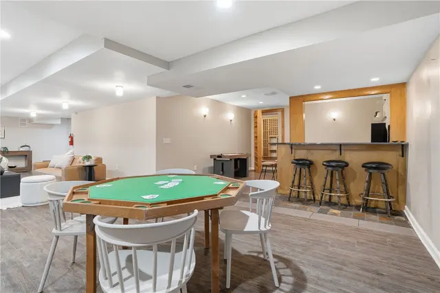 2167 S Villa Dr gallery image 17
