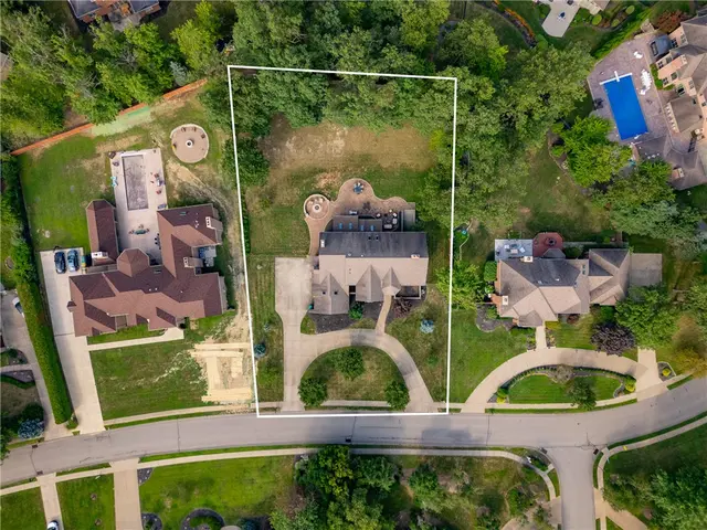 2167 S Villa Dr gallery image 26