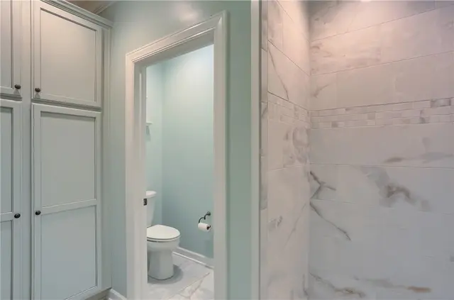 217 Hickory Ln gallery image 39