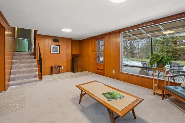 217 Pinecrest Dr gallery image 15