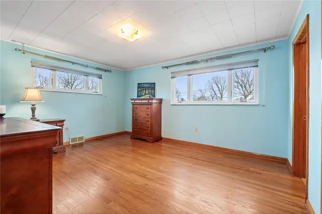 217 Pinecrest Dr gallery image 22