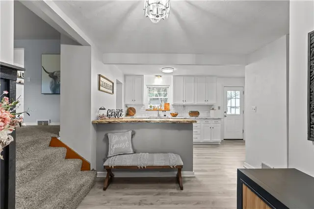 217 Westmont Rd gallery image 11
