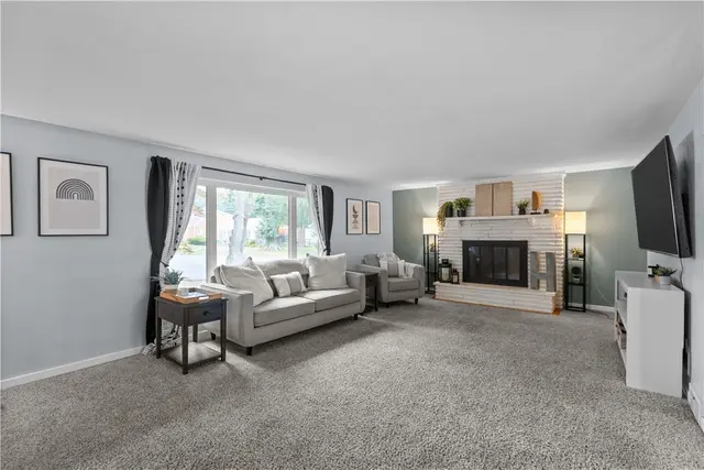 217 Westmont Rd gallery image 18