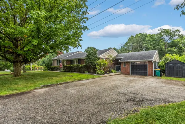 217 Westmont Rd gallery image 19