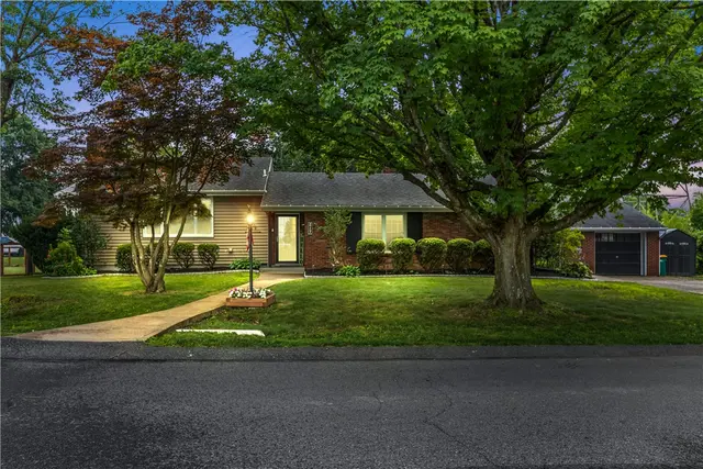 217 Westmont Rd