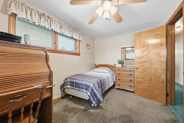 218 Longvue Dr gallery image 21