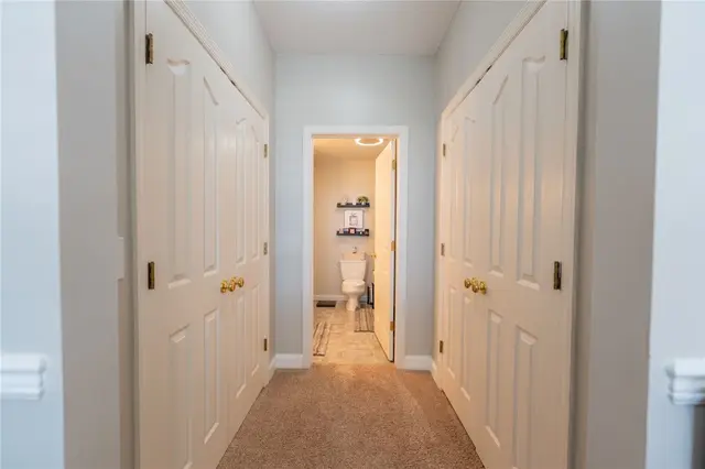 219 Adams Pointe 9 gallery image 22