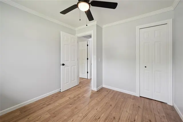 219 Sherwood Dr gallery image 23