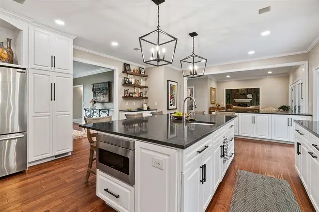 2195 Chardonnay Cir gallery image 10