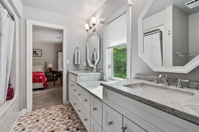 2195 Chardonnay Cir gallery image 14