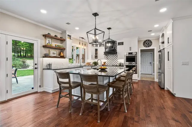 2195 Chardonnay Cir gallery image 25
