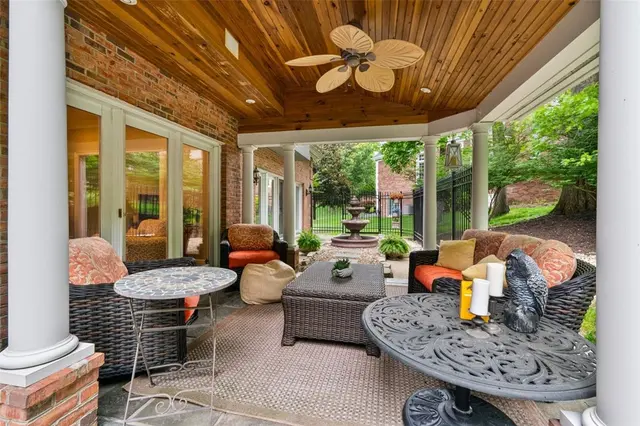 2195 Chardonnay Cir gallery image 37
