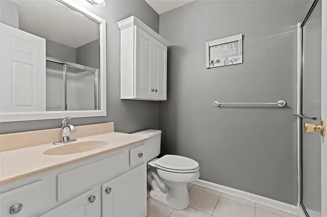 2206 Lenox Oval gallery image 18