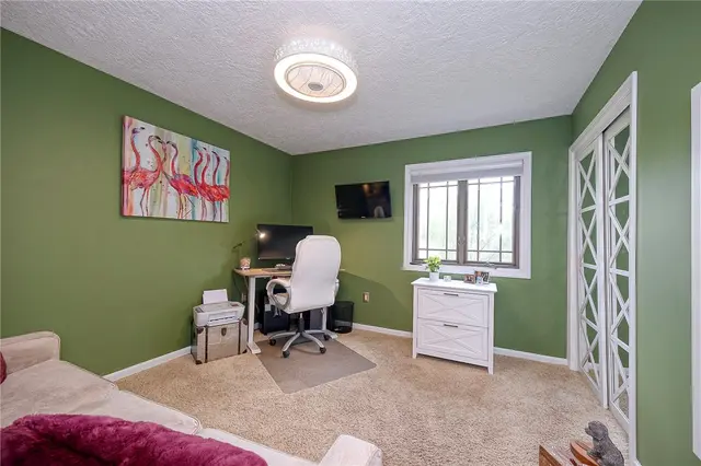 221 Fair Oaks gallery image 37